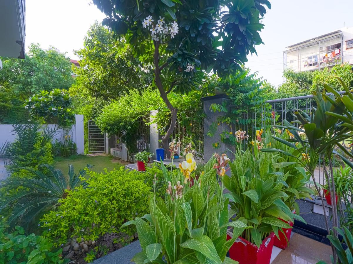 Dreamz Hospitality Gurgaon Exterior photo