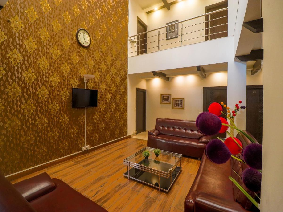 Dreamz Hospitality Gurgaon Exterior photo