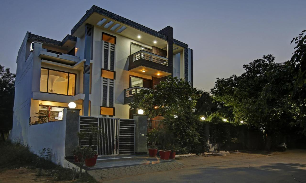 Dreamz Hospitality Gurgaon Exterior photo