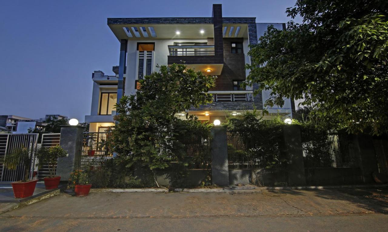 Dreamz Hospitality Gurgaon Exterior photo